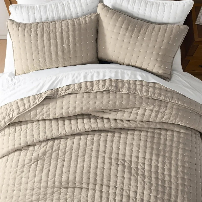 Beige King Quilt Set