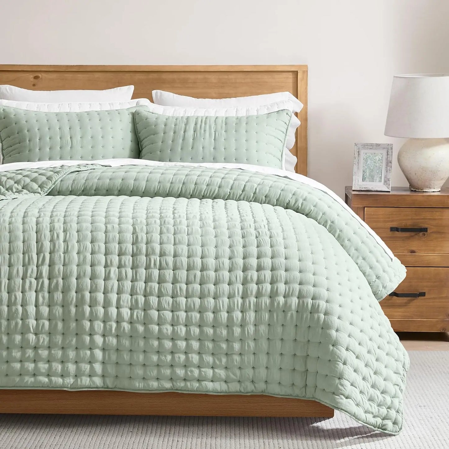 Beige King Quilt Set